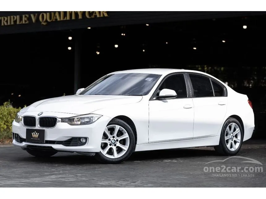 2014 BMW 320i Sedan