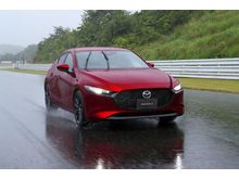 ( ALL NEW FACELIFT ) ( OPEN FOR BOOKING ) 2019 Mazda 3 2.0
