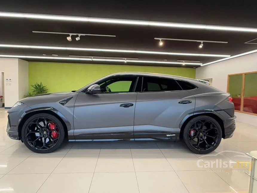 2023 Lamborghini Urus Performante SUV