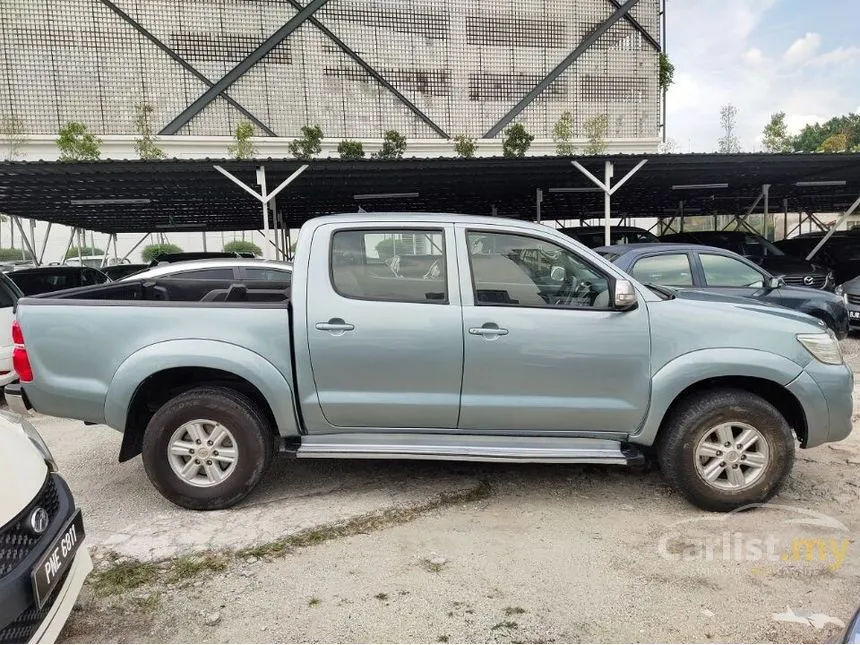 2012 Toyota Hilux G Dual Cab Pickup Truck