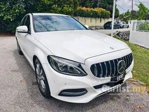 2015 Mercedes-Benz C180 1.6 AMG Sports Package Sedan