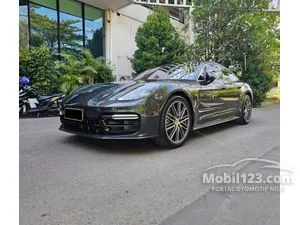2017 Porsche Panamera 2.9 4S Hatchback