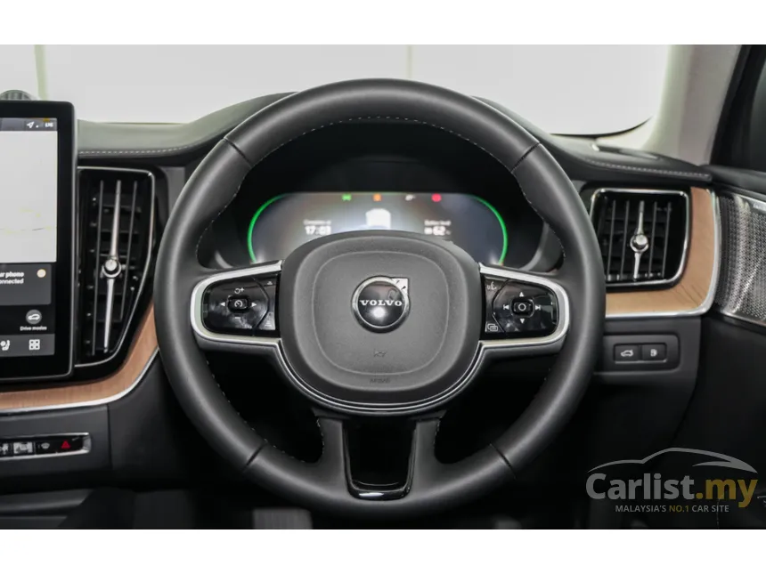 2026 Volvo XC60 T8 Ultra PHEV SUV