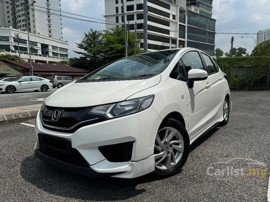 2015 Honda Jazz E i-VTEC Hatchback