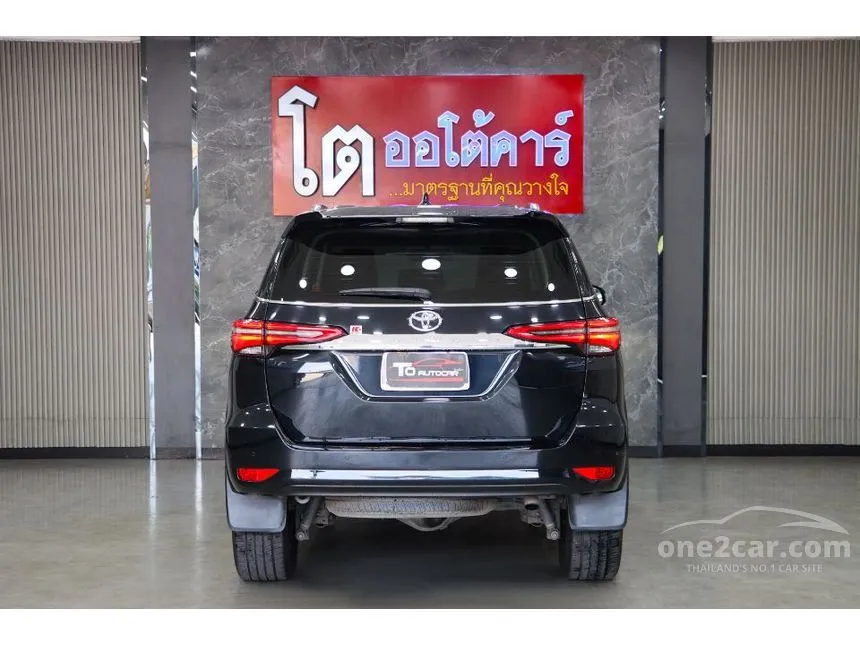 2022 Toyota FORTUNER V SUV