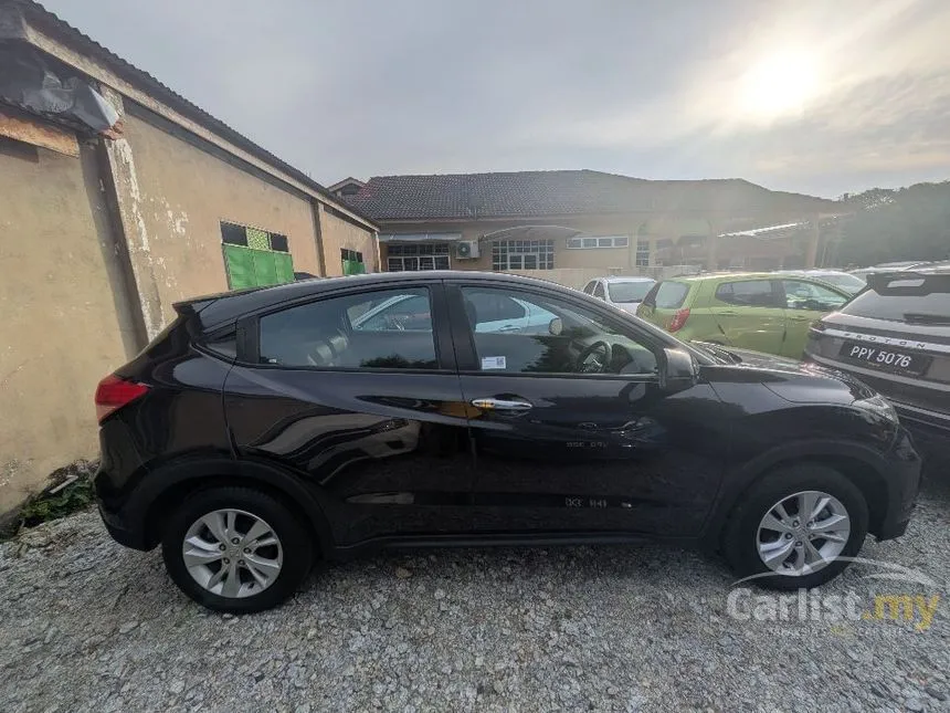 2015 Honda HR-V V SUV