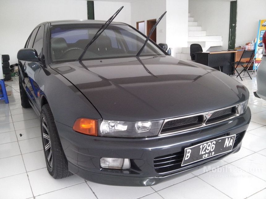 Jual Mobil Mitsubishi Galant 2000 2 4 Di Jawa Barat Manual Sedan Hitam Rp 60 000 000 3511261 Mobil123 Com