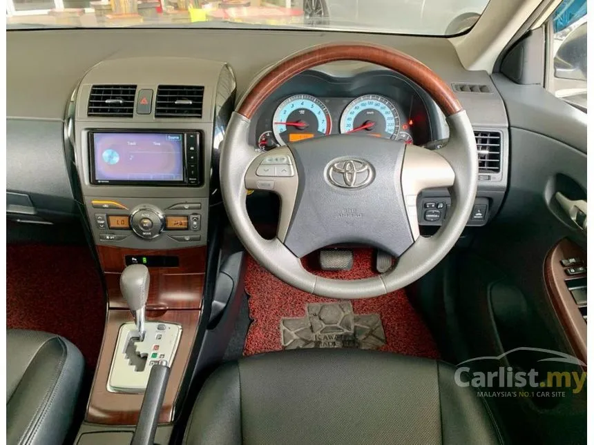 2013 Toyota Corolla Altis G Sedan