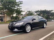 Harga termurah, low km , pajak panjang Toyota Camry 2.5 V Sedan 2013