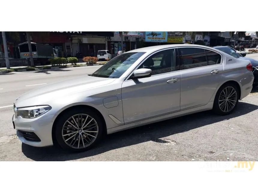 2018 BMW 530e Sport Line iPerformance Sedan