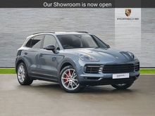 2018 Porsche Cayenne SUV 3.0 (A) V6 Turbo Sport Chrono Package With Mode Switch Porsche Dynamic Lighting System PASM Unregistered Pre Order