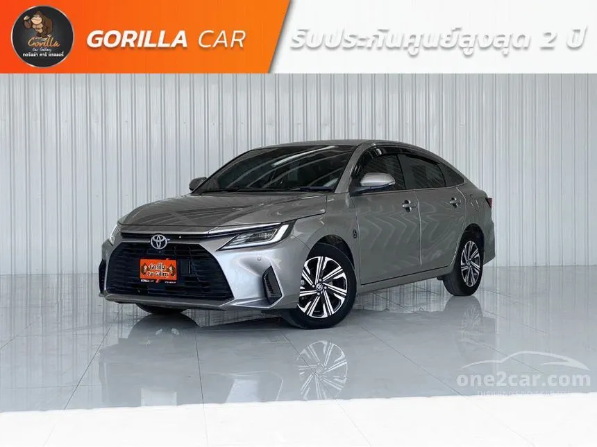 2022 Toyota Yaris Ativ Premium Sedan