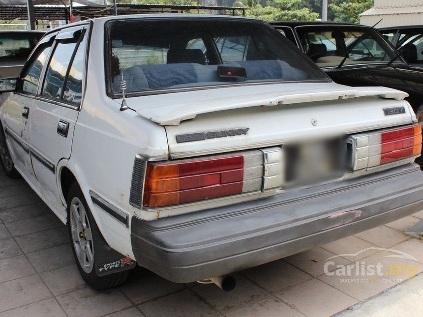 Nissan sunny 1984