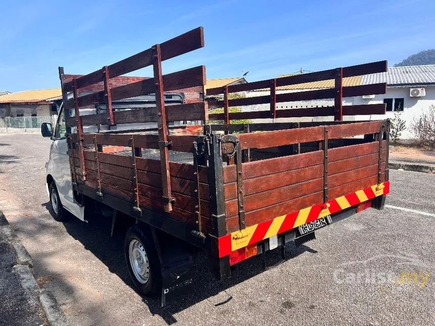 2017 Daihatsu Gran Max Wooden Cargo Lorry