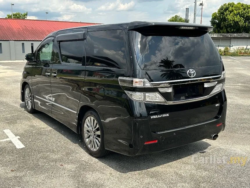 2013 Toyota Vellfire Z Golden Eyes MPV