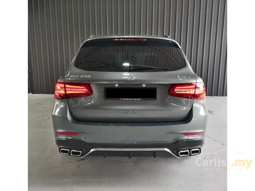 2015 Mercedes-Benz GLC250 4MATIC AMG Line SUV