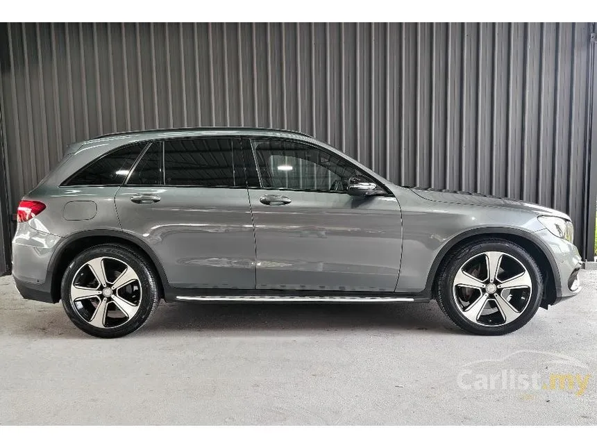 2015 Mercedes-Benz GLC250 4MATIC AMG Line SUV