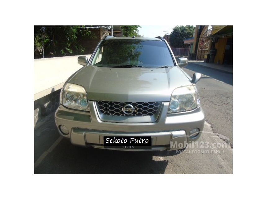 Jual Mobil  Nissan  X Trail 2004 XT 2 5 di Jawa Timur 