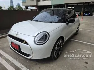 2025 Mini COOPER SE 3-Door Hatchback