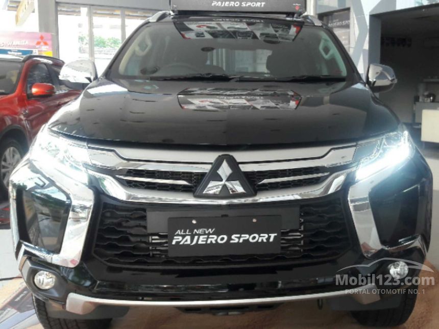 Jual Mobil  Mitsubishi Pajero  Sport  2019 Dakar 2 5 di 
