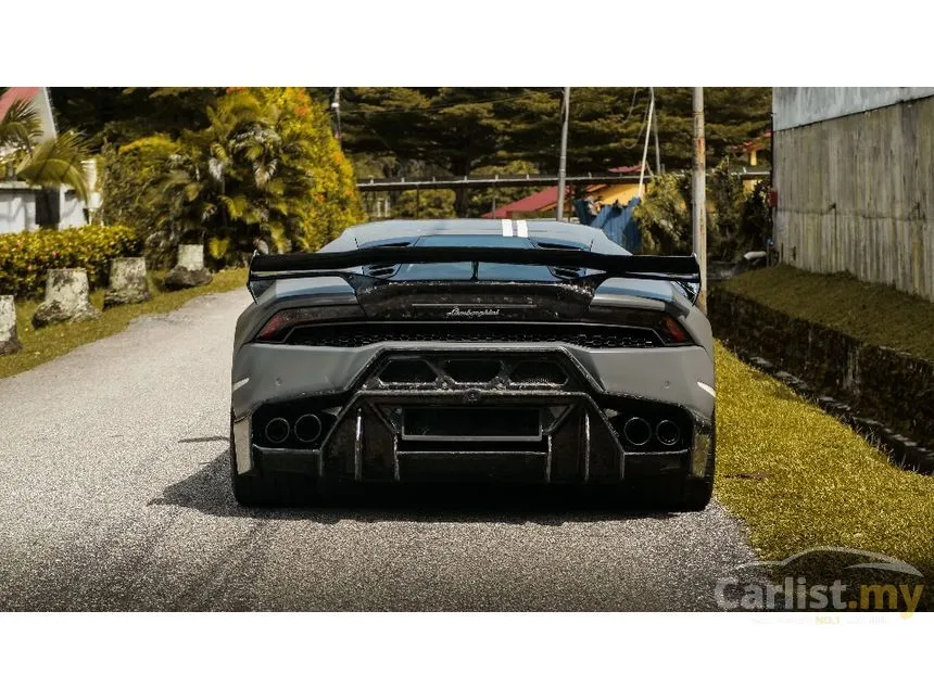 2016 Lamborghini Huracan LP610-4 Coupe
