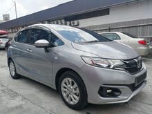 HONDA JAZZ HYBRID 11K FULLY SERVICE UNDER WARRANTY