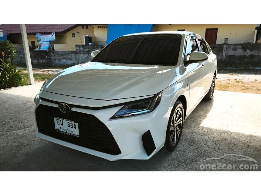 2025 Toyota Yaris Ativ Sport Sedan