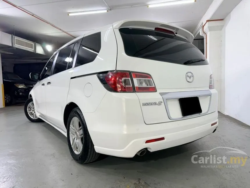 2011 Mazda 8 MPV