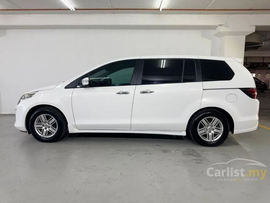 2011 Mazda 8 MPV