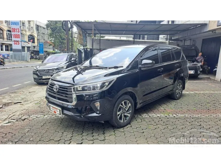 2021 Toyota Kijang Innova V MPV