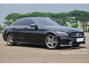 2018 Mercedes-Benz C300 2.0 AMG Line Sedan