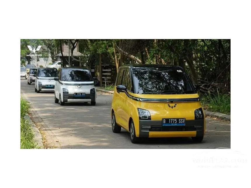 Jual Mobil Wuling EV 2024 Air ev Long Range di Banten Automatic Hatchback Kuning Rp 257.000.000