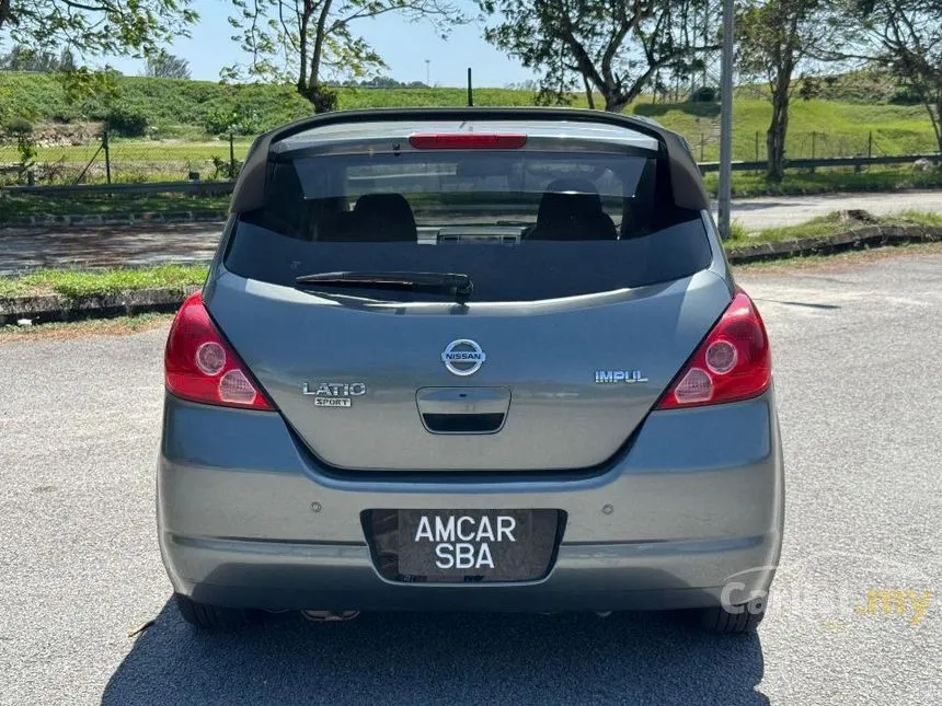 2010 Nissan Latio ST-L Hatchback