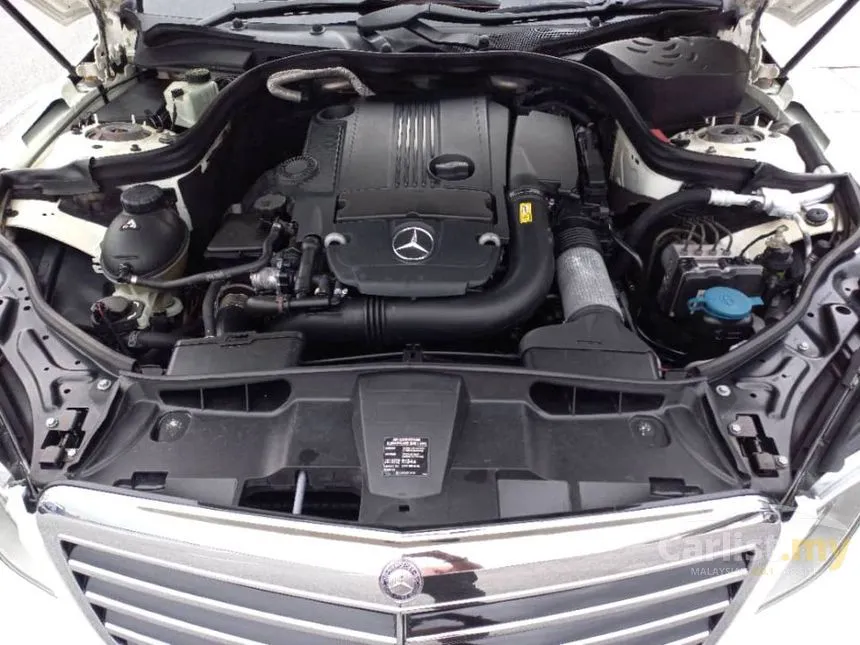 2011 Mercedes-Benz E250 Avantgarde CGI Sedan