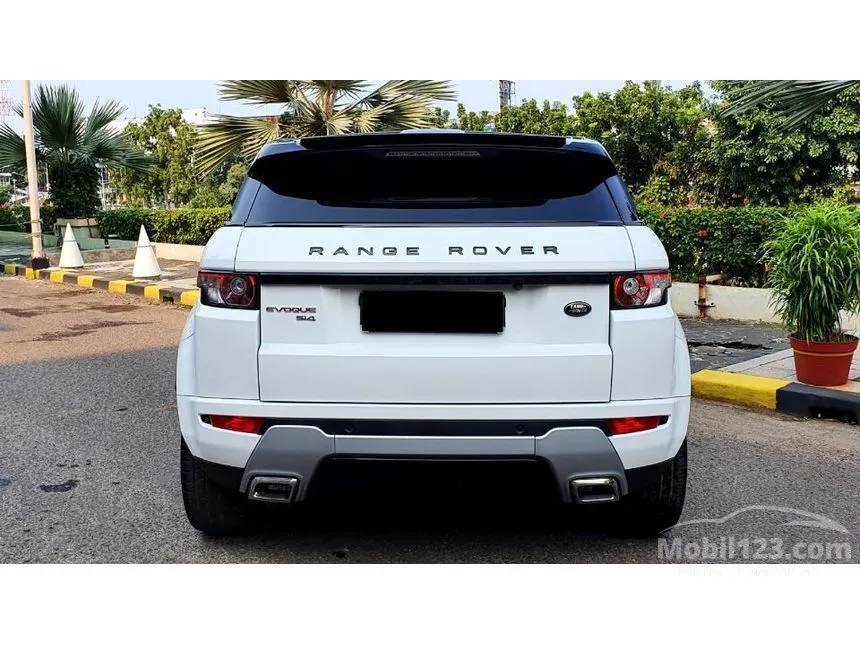2012 Land Rover Range Rover Evoque Dynamic Luxury Si4 SUV