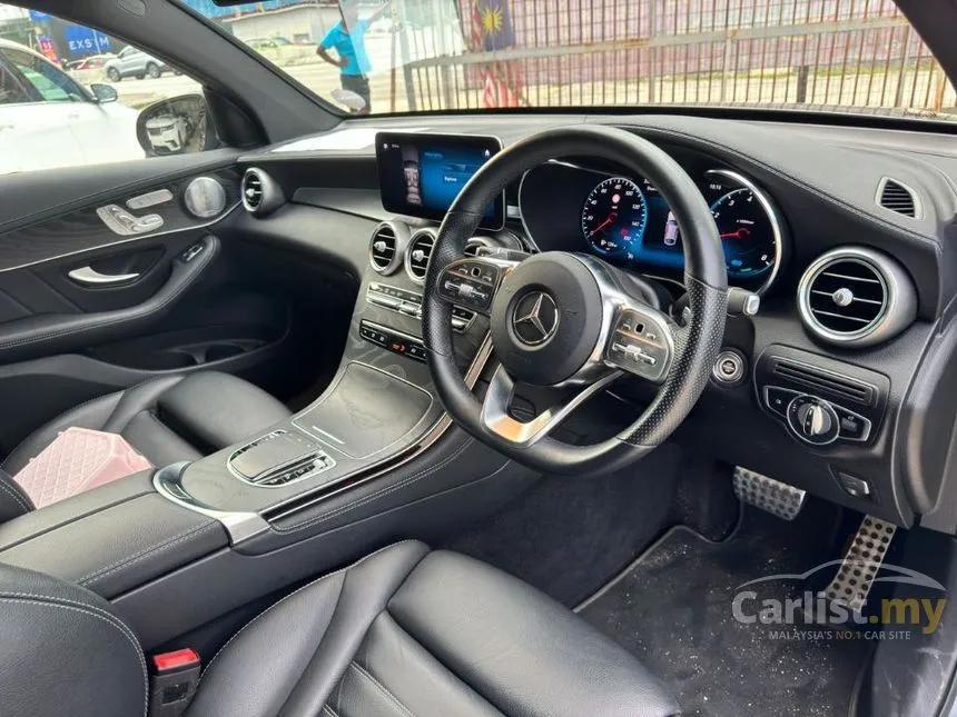 2019 Mercedes-Benz GLC300 4MATIC AMG Line SUV