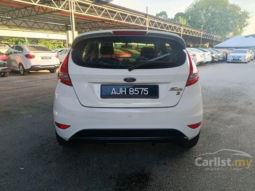 2013 Ford Fiesta Sport Hatchback