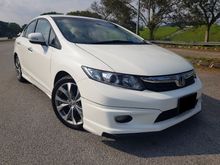 Honda Civic FB 2.0 (A) Navi i-VTEC Sedan POWER SEAT / REVERSE CAMERA / FULL SERVICE RECORD / NAVIGATION / PADDLE SHIFT