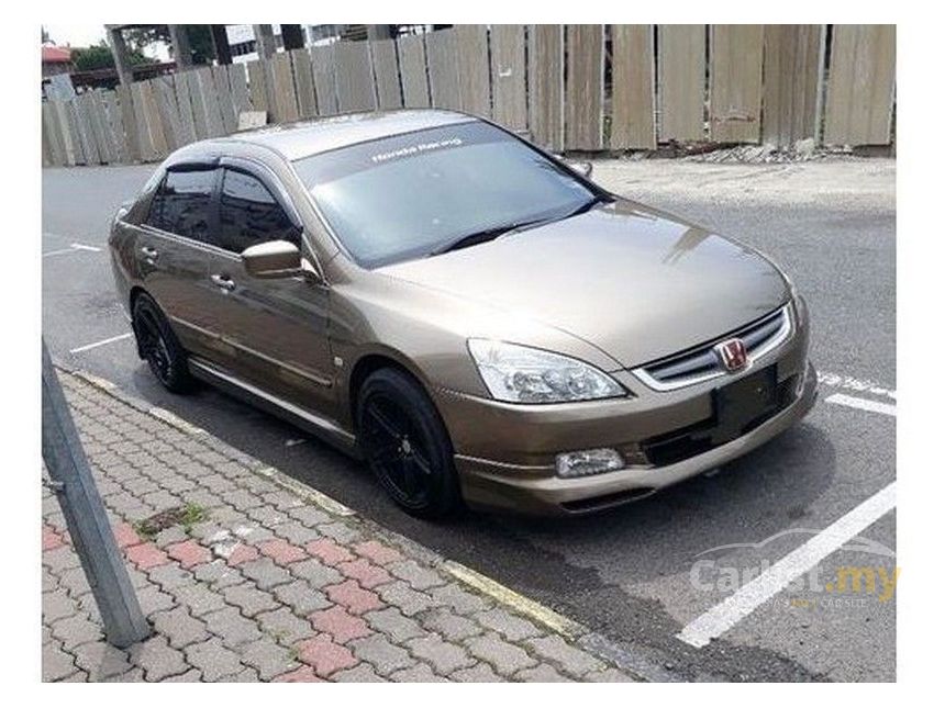 2004 Honda Accord VTi-L Sedan