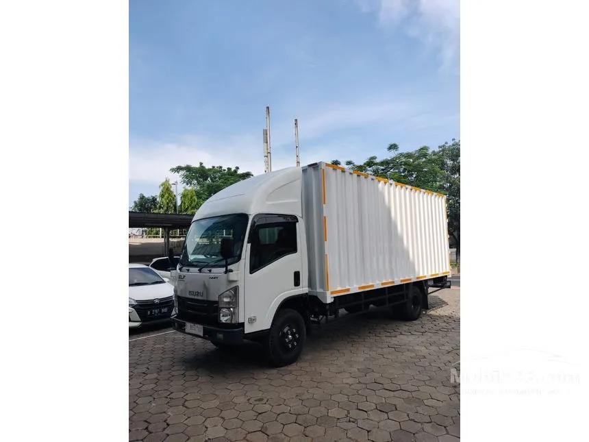 Jual Mobil Isuzu Elf 2023 NMR 71 L 4.8 di DKI Jakarta Manual Trucks Putih Rp 390.000.000
