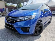 ** RAYA PROMO , FREE 3 MONTH BANK INSTALLMENT ** 2014 Honda Jazz 1.5 E i-VTEC , Low Mileage, Service on Time
