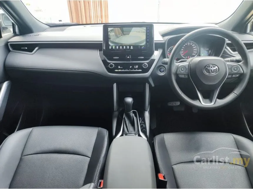 2023 Toyota Corolla Cross V SUV