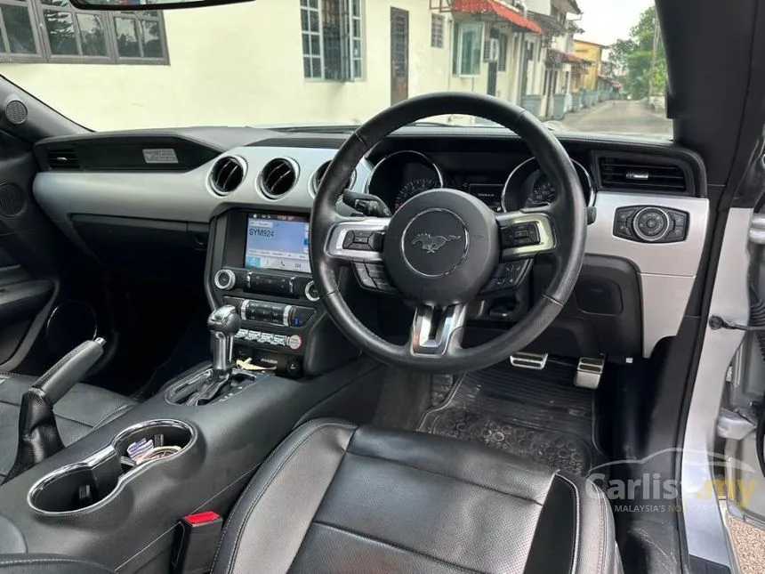 2017 Ford MUSTANG EcoBoost Coupe