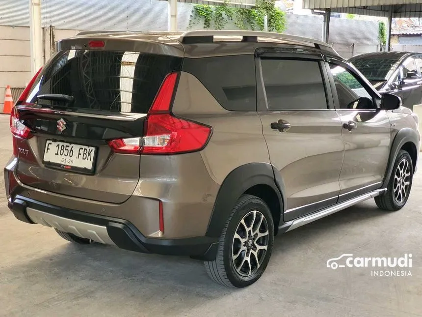 2023 Suzuki XL7 Zeta SUV