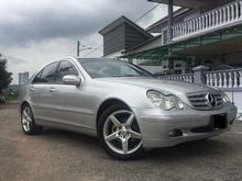 TAK TIPU TAHUN!!! 2003 MERCEDES BENZ C200 ELEGANCE (CKD) 2.0 (AT) , FULL SERVICE RECORD, GOOD CONDITION