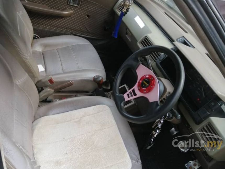 1996 Proton Saga Hatchback