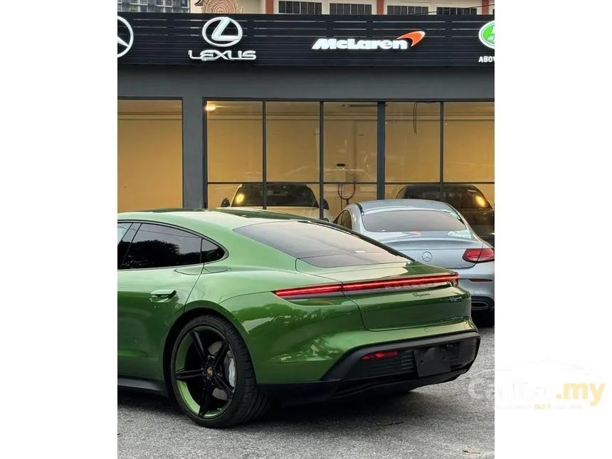 2023 Porsche Taycan 4S Sedan