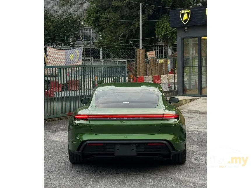 2023 Porsche Taycan 4S Sedan