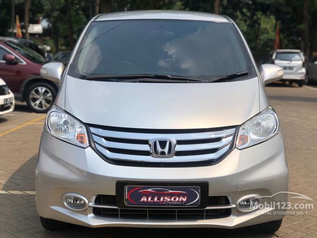 Honda Freed Mobil Tahun 2015-2016 bekas dijual di Dki 