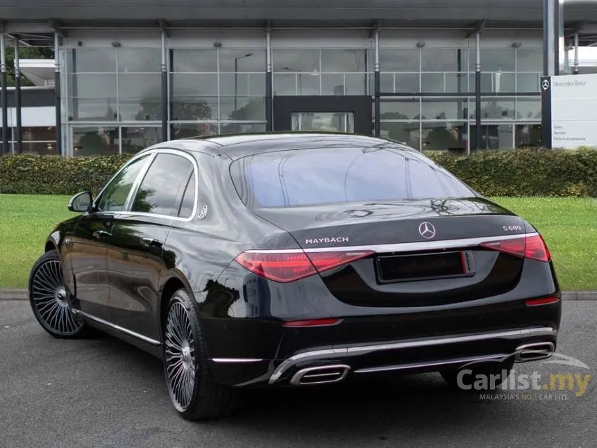 2024 Mercedes-Maybach S680 4MATIC Sedan
